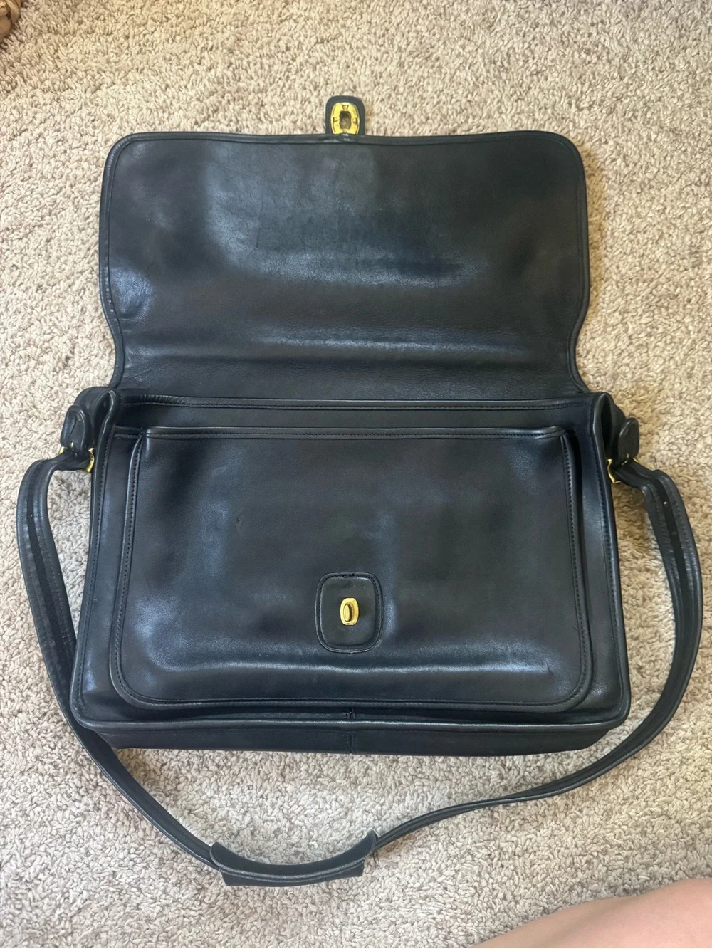 Vintage Coach Black Leather Metropolitan Briefcase ft. in Devil Wears Prada 2